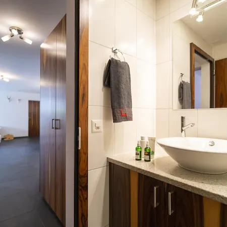 Chasa Taverna Costa Dad Archas Parterre * Sent