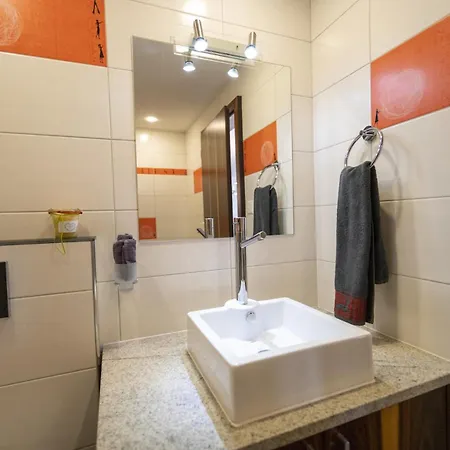 Apartment Chasa Taverna Costa Dad Archas Parterre *