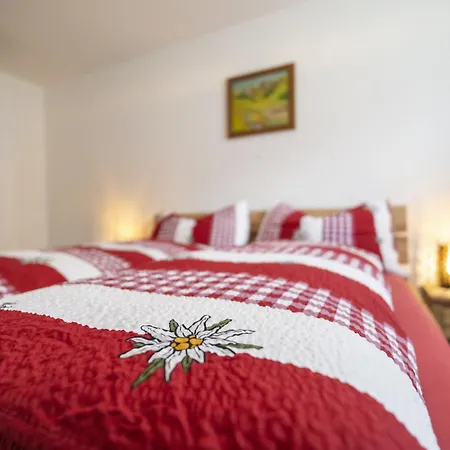 Chasa Taverna Costa Dad Archas Parterre *