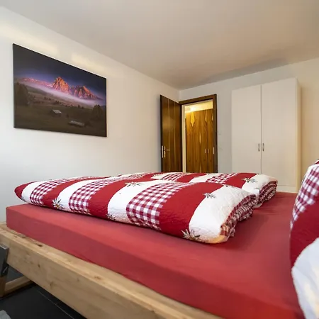 Chasa Taverna Costa Dad Archas Parterre